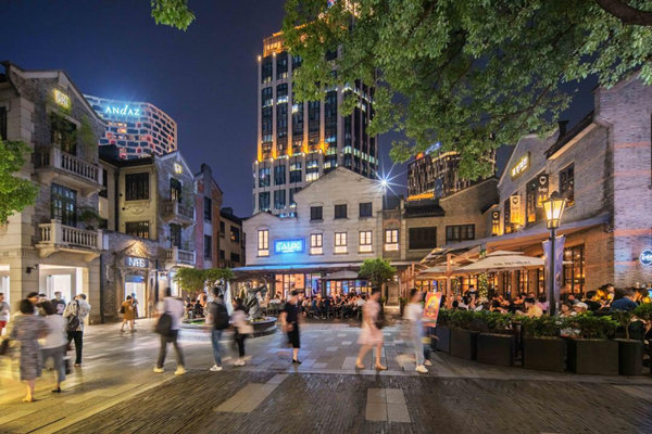 Where to Stay in Shanghai: The Bund & Huangpu District 